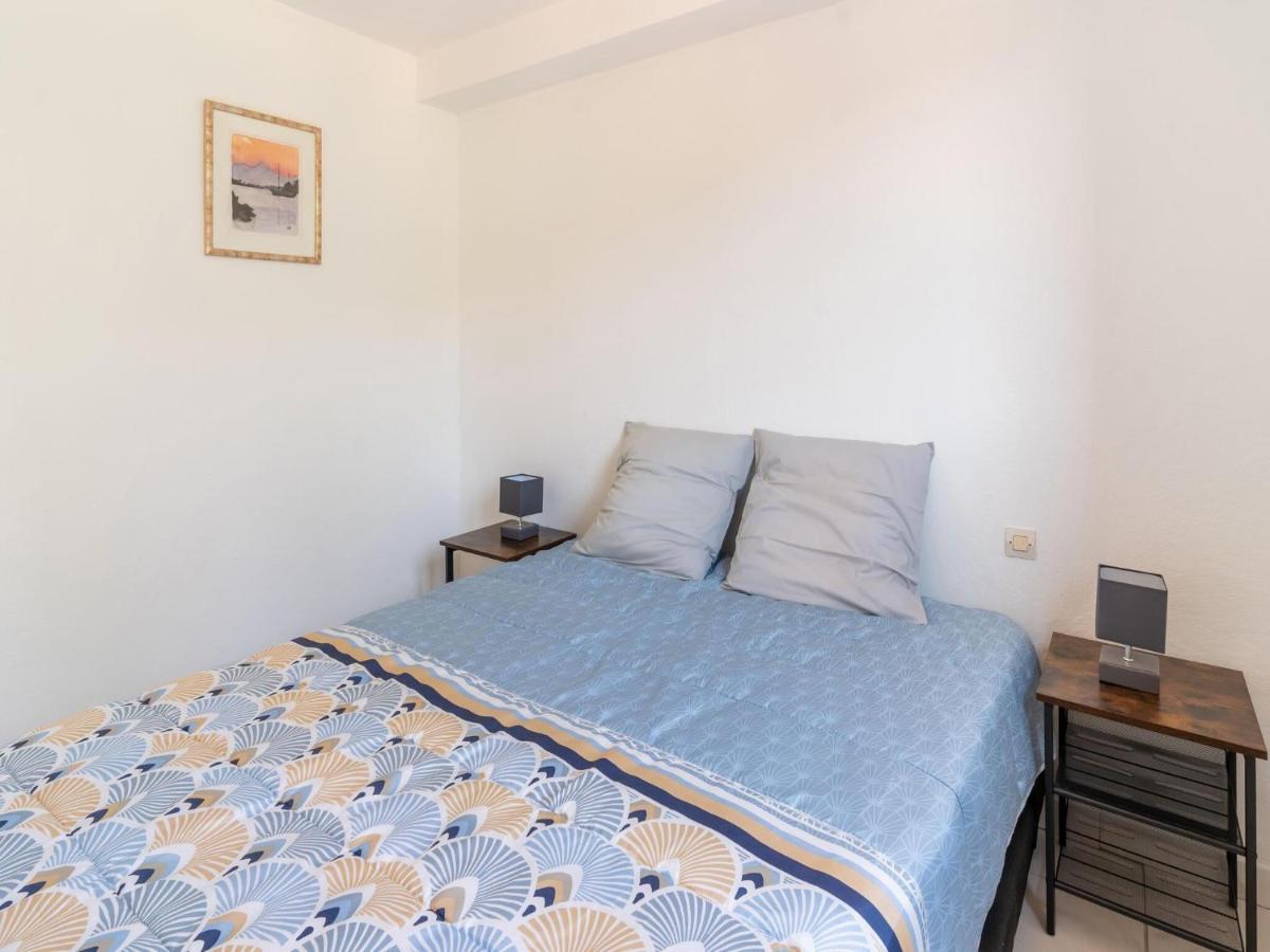 Cosy Holiday Home In Minerve With Garden Экстерьер фото